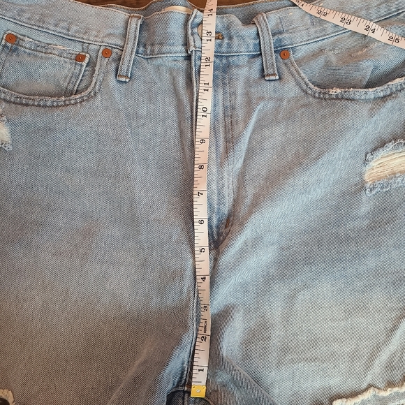 Madewell The Mom Jean Short 31 - Picture 4 of 8